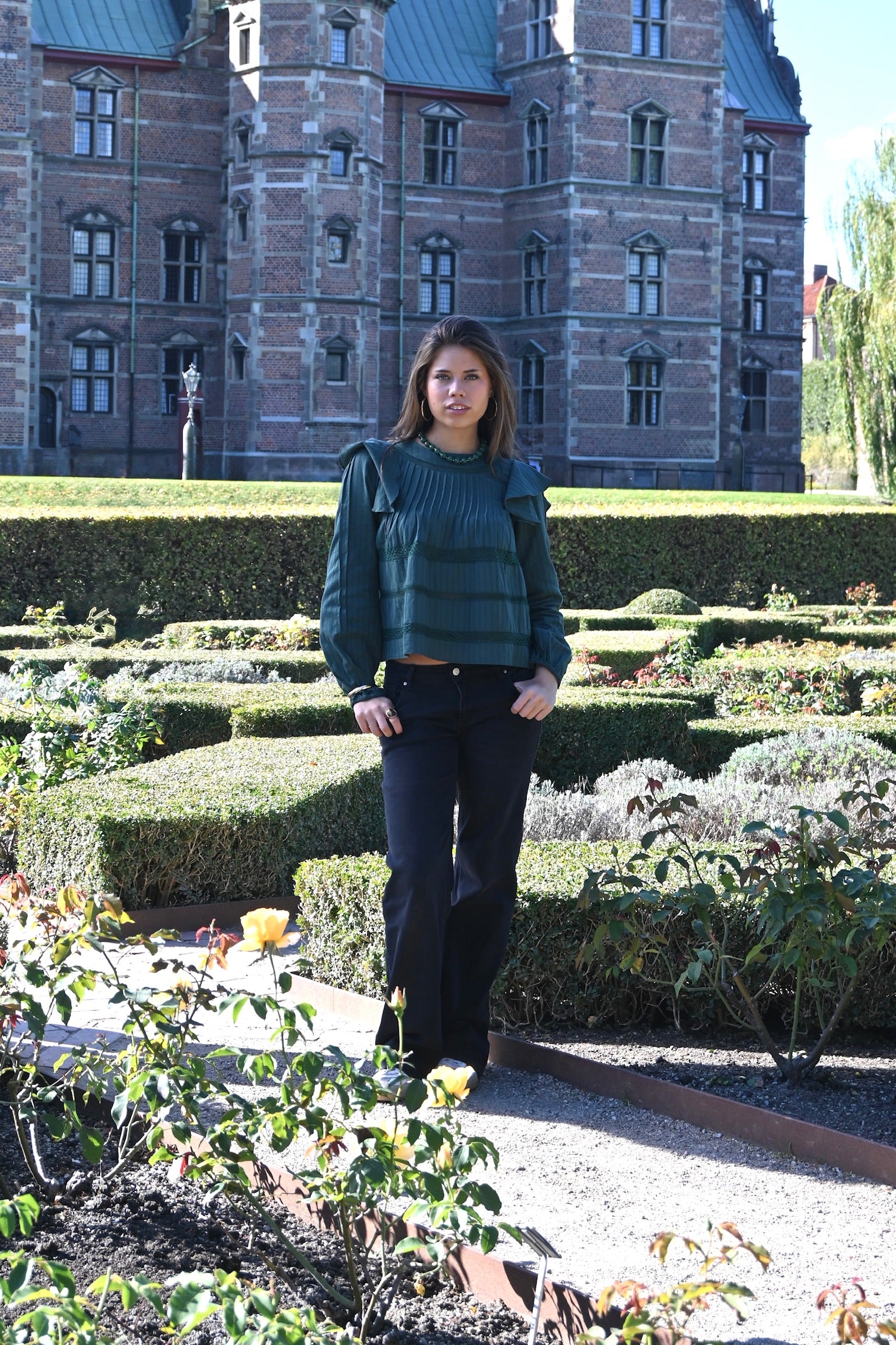 Zala-blouse-long-sleeve-donker-groen-fashiontiger-6