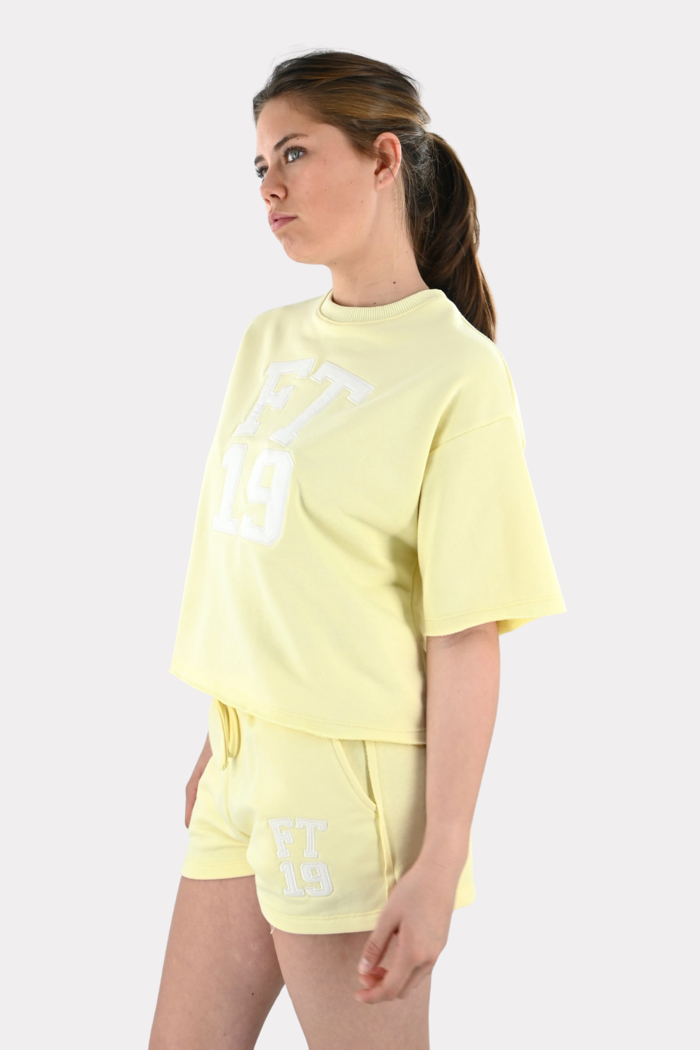 Short style collège - jaune beurre