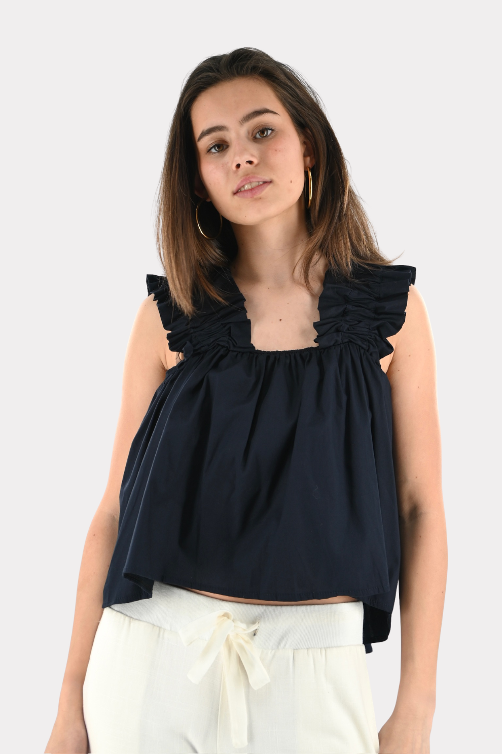 [photo_size]Lot is 1.74m lang en draagt maat S/M.