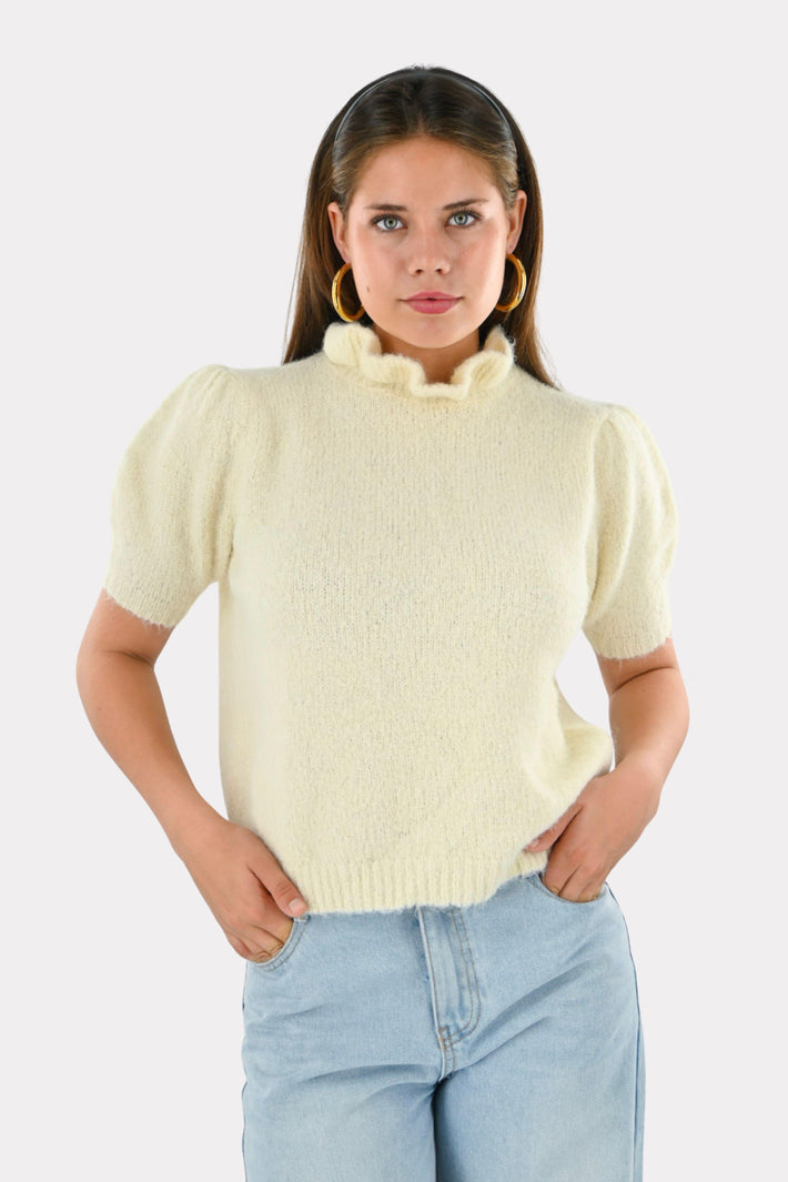 [photo_size]Roos (1.70m) porte une taille unique.[photo_size]