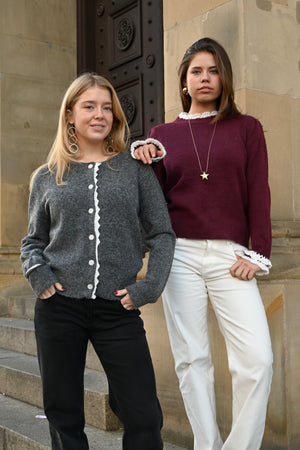Joelle-knit-burgundy-Fashiontiger-3