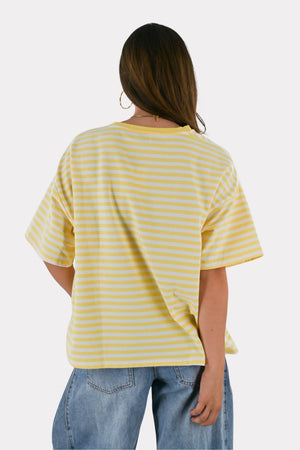txt
T-shirt Tiger rayé - jaune beurre/blanc