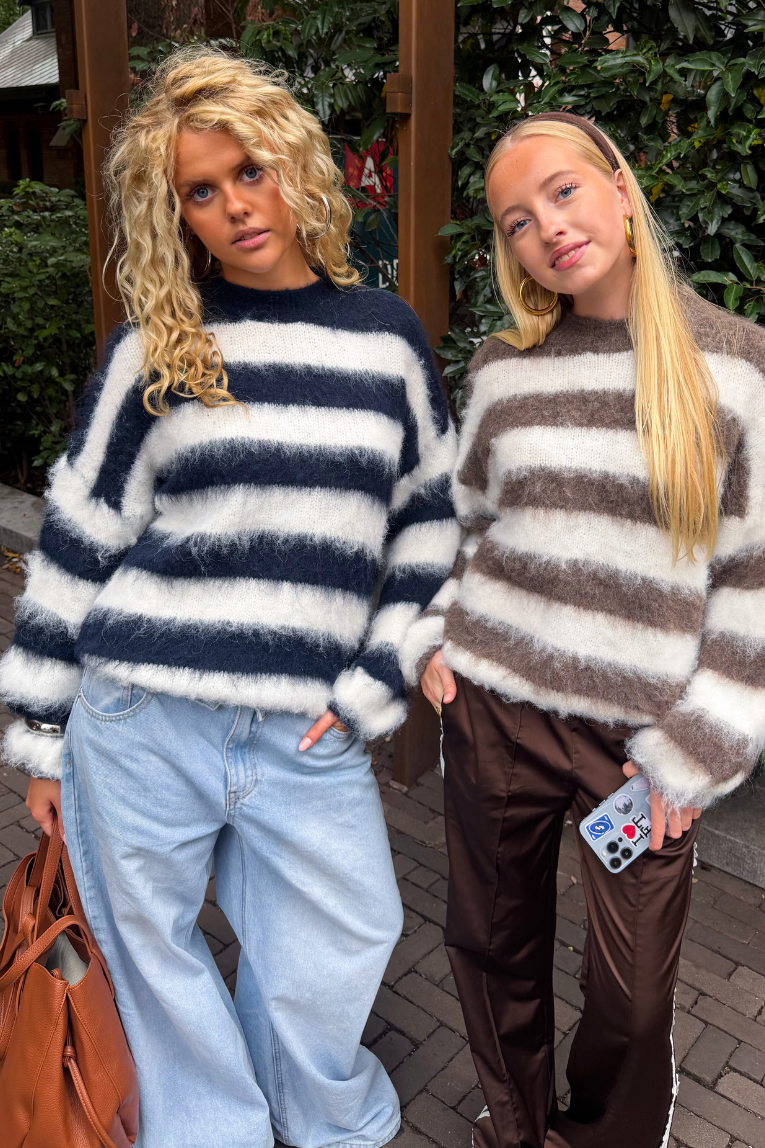 [photo_size]Milou (1.66m) draagt one-size.[photo_size]
