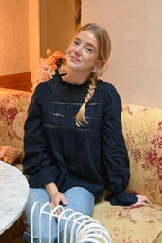 Amalien-blouse-navy-fashiontiger-5