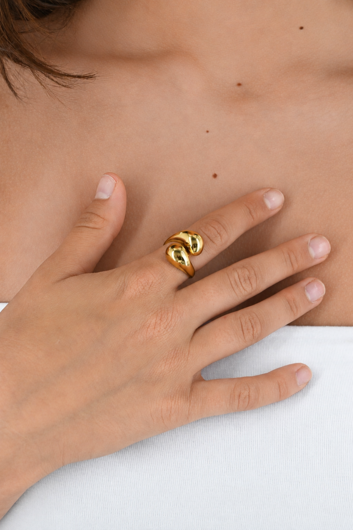 Bold ring - or