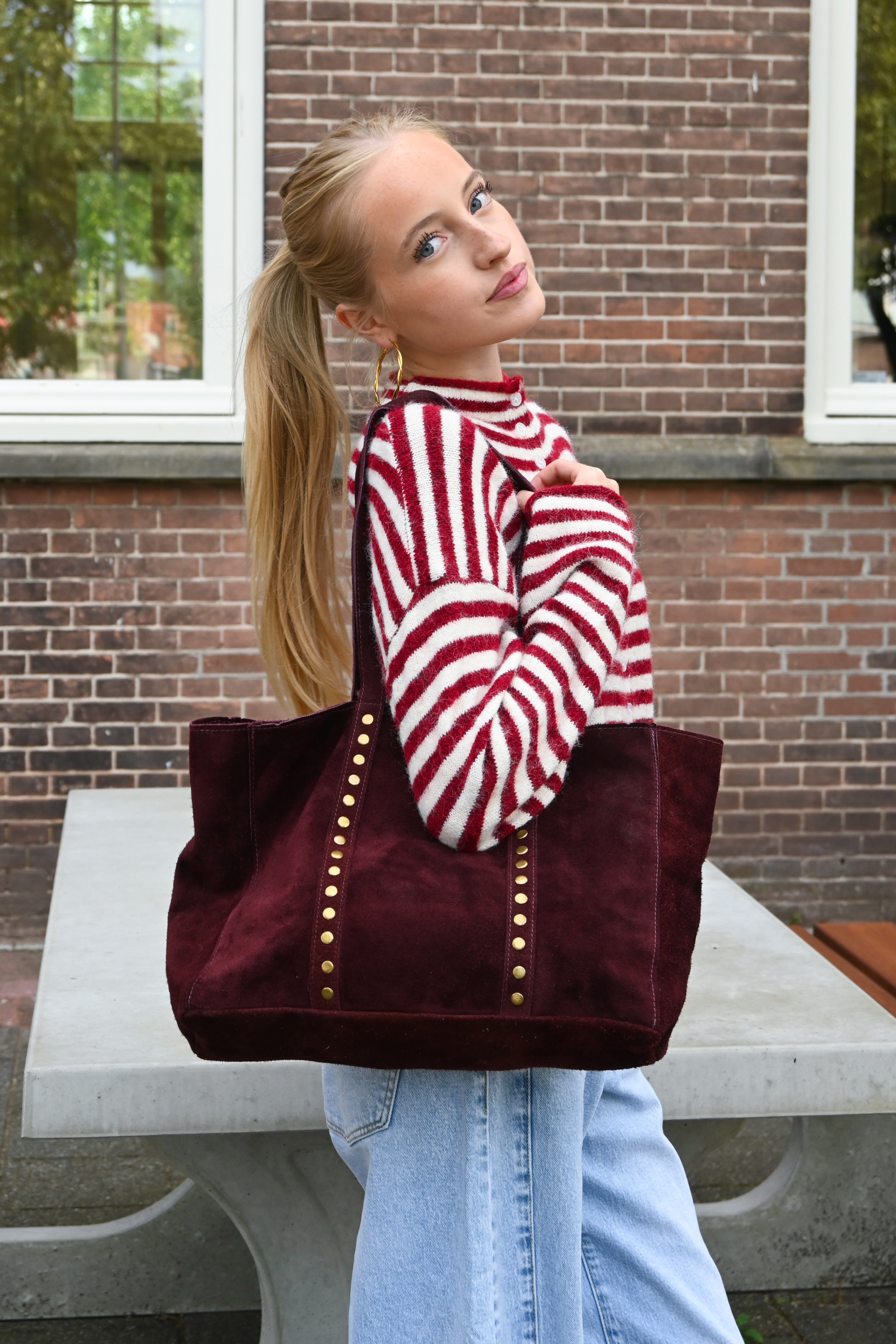 Studded bag - bordeaux