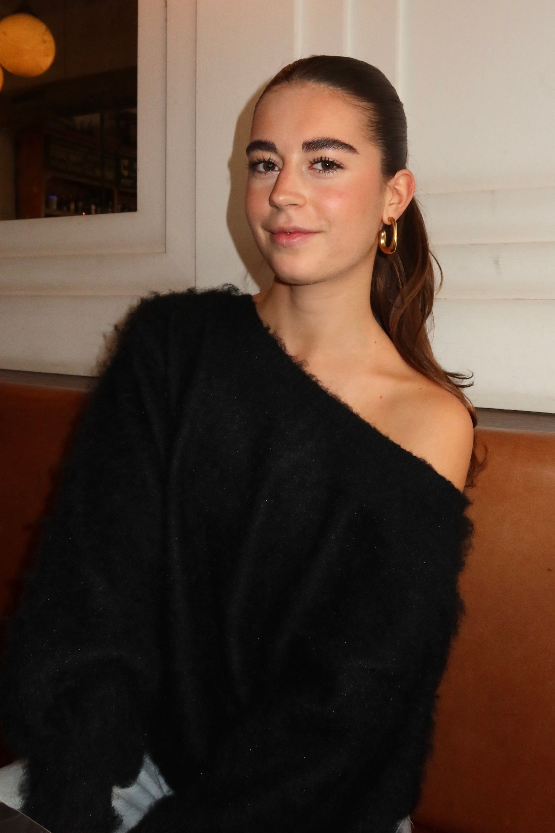 Maira-off-shoulder-knit-black-fashiontiger-2