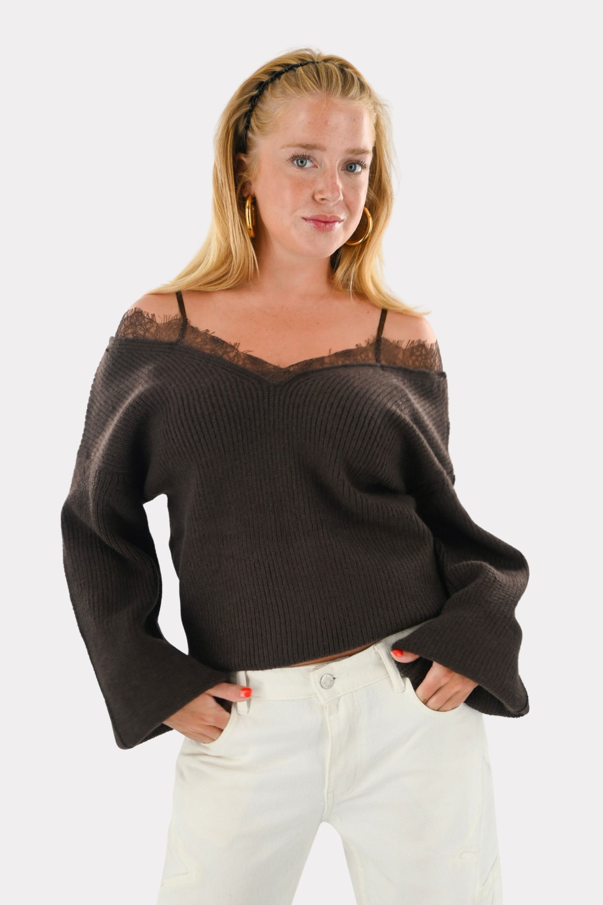 Off the shoulder lace knit - bruin