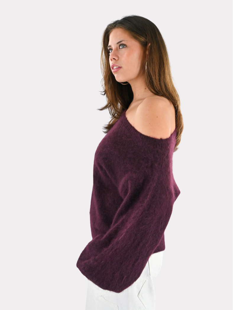 Maira Strickpullover mit schulterfreiem Ausschnitt – Bordeaux