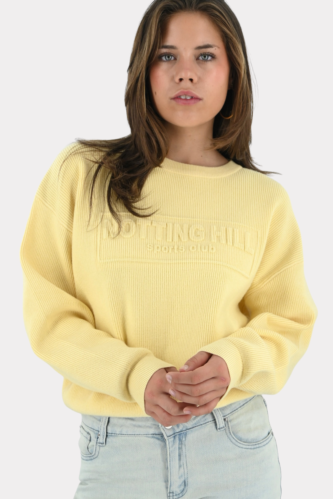 Notting-hill-sweater-yellow-fashiontiger-1