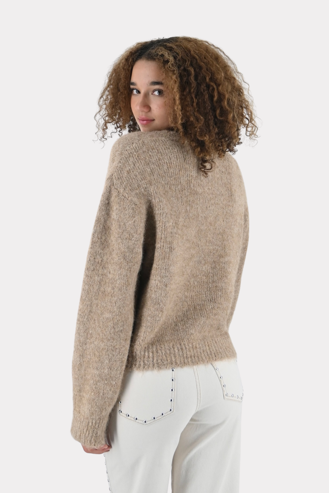 Lena-cardigan-taupe-fashiontiger-1