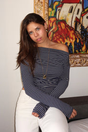 Tessa-off-shoulder-top-navy-striped-fashioniger