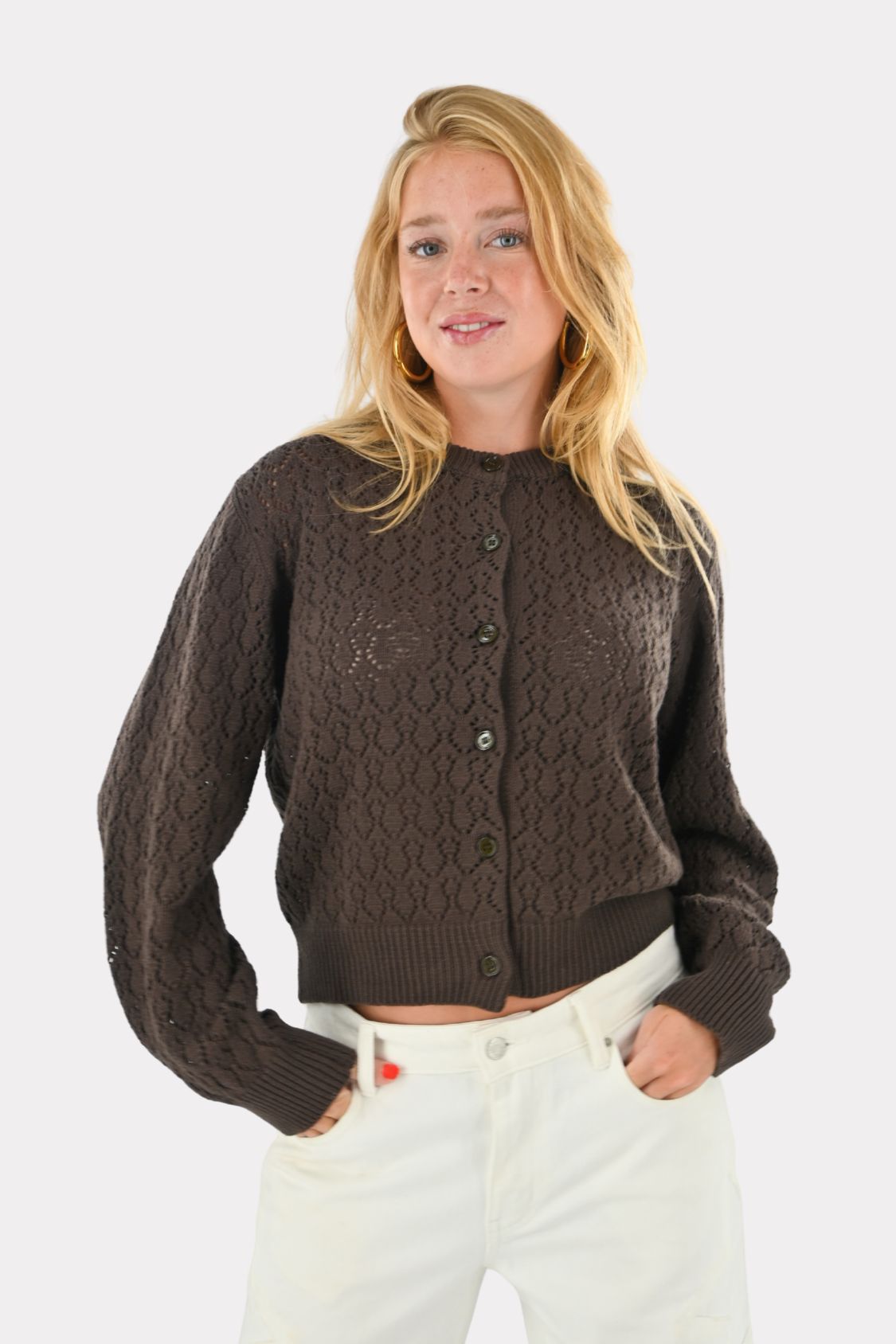 [photo_size]Noor ist 1,69 m groß und trägt One Size. Normalerweise trägt sie Größe S/M.[photo_size]