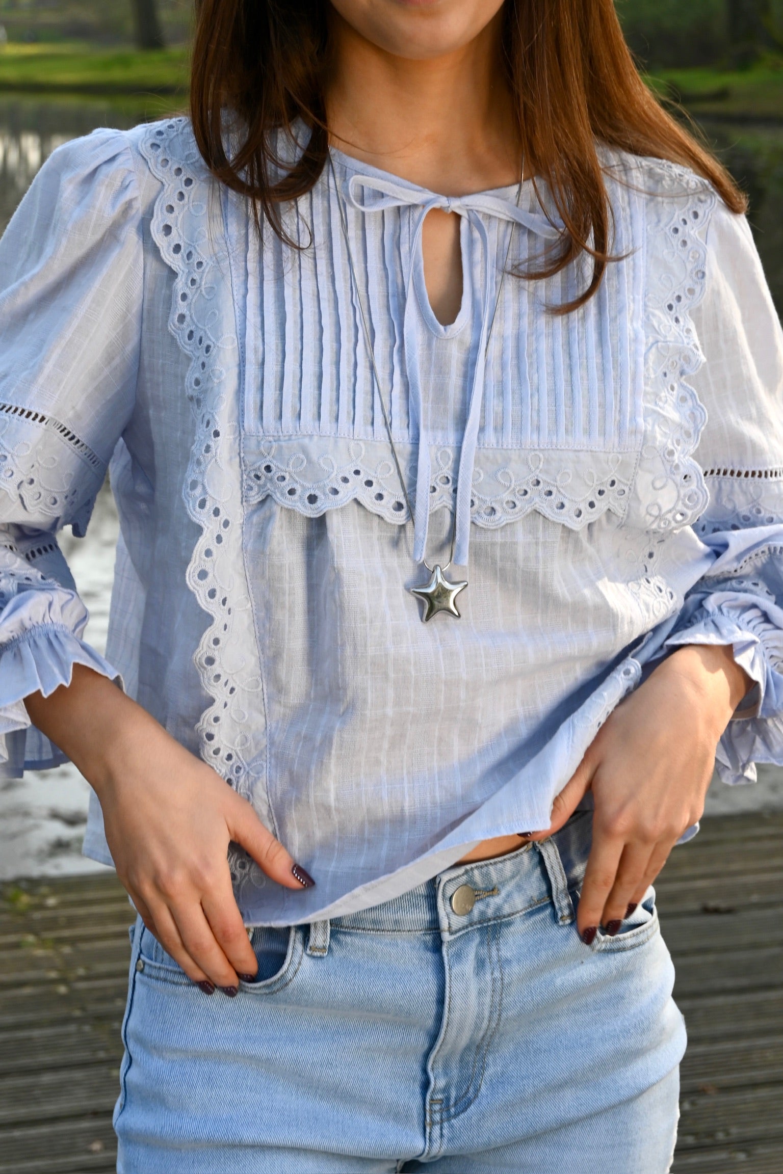 Anne blouse - licht blauw - Fashiontiger 4