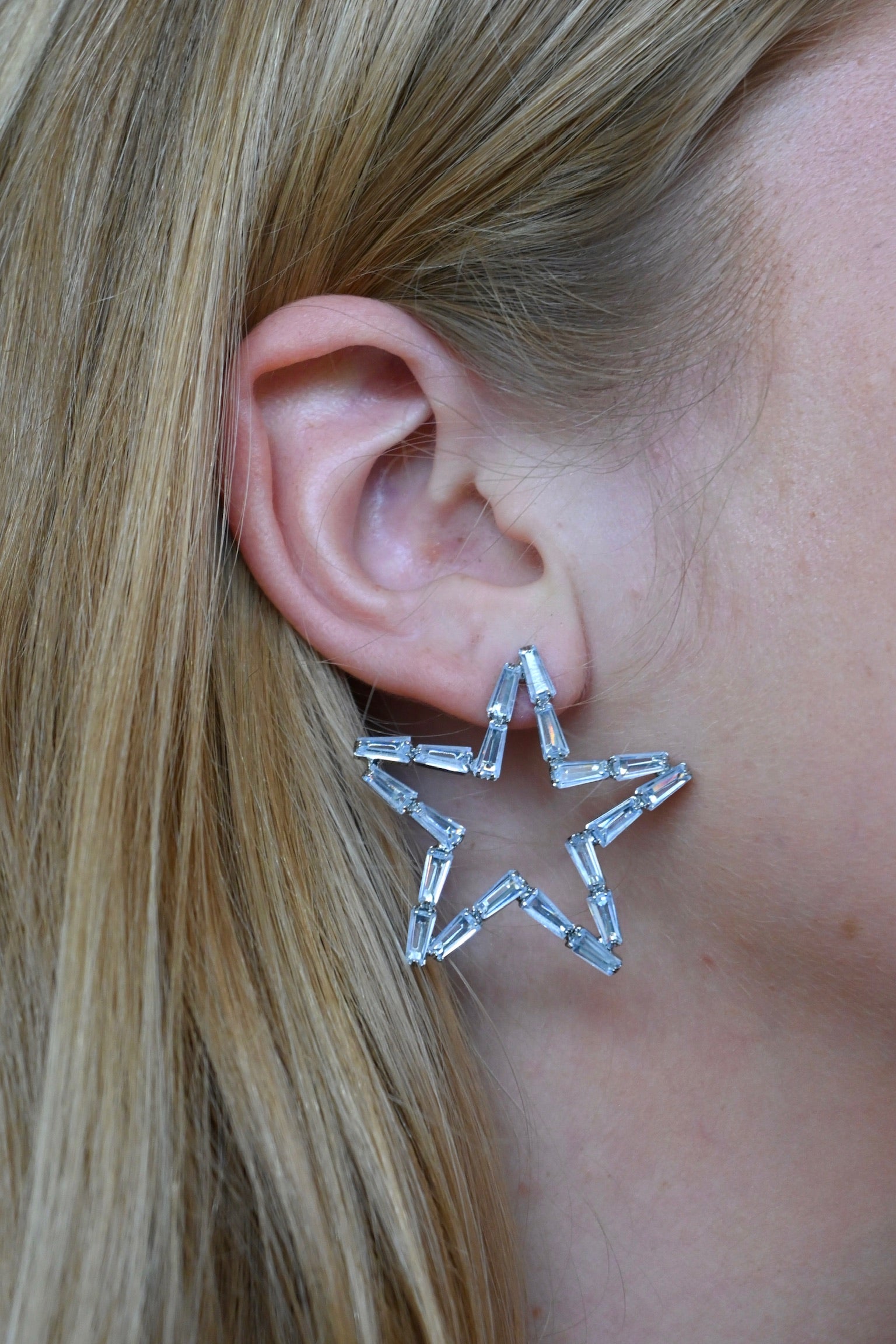 Frozen-star-earrings-silver-2