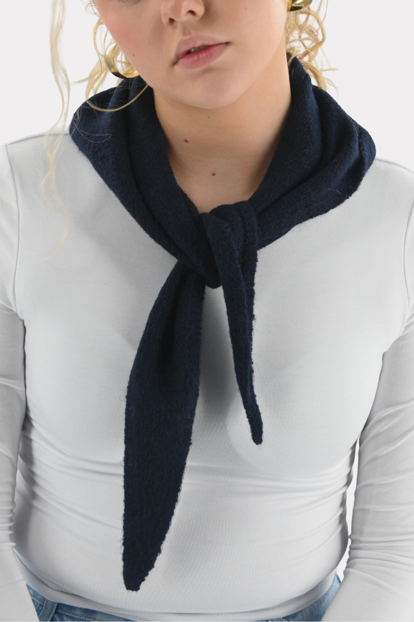 Hug me scarf - navy - Fashiontiger 2