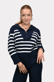 Lund knit striped navy 1