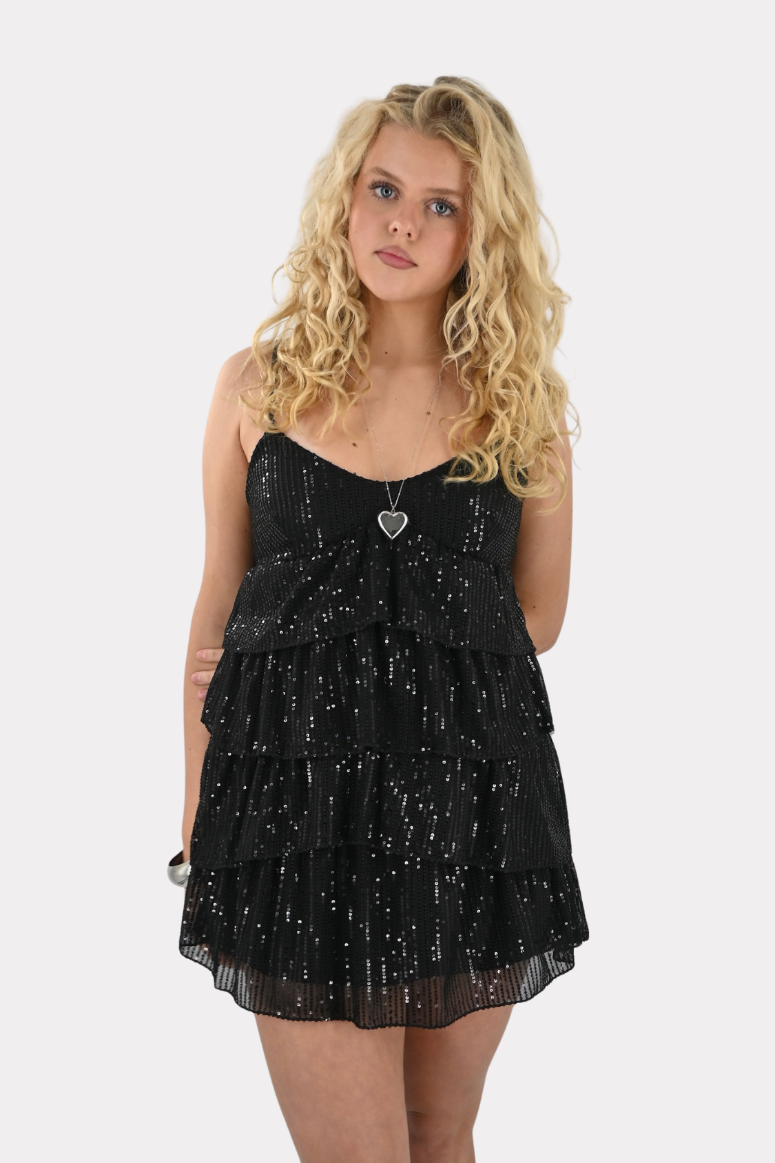 Champagne-sparkle-dress-black-fashiontiger