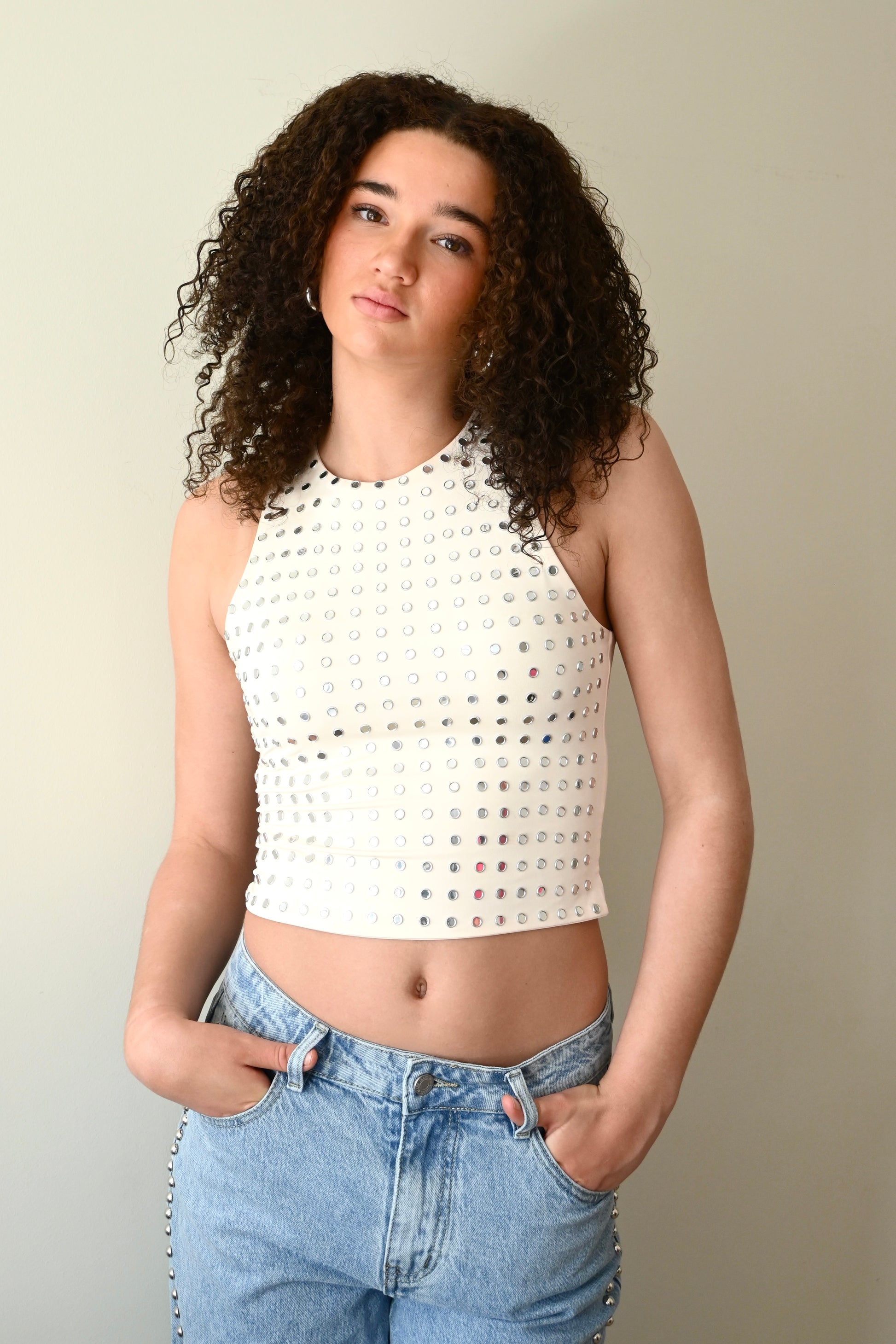 Studded shine top - wit - Fashiontiger 1