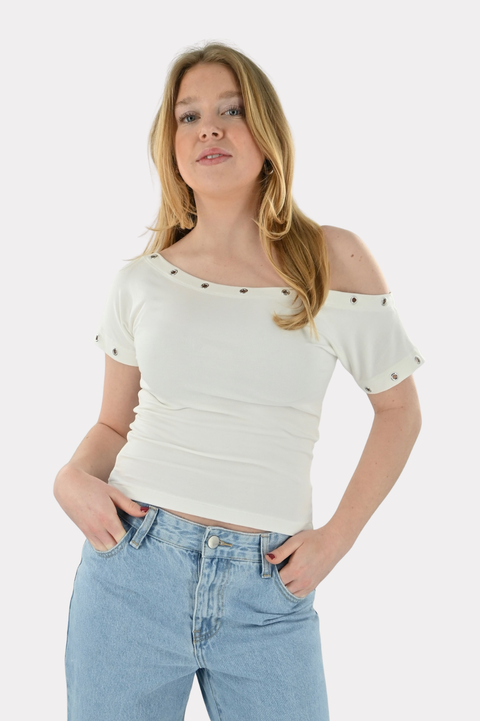 Studs off the shoulder shirt - wit - Fashiontiger 2