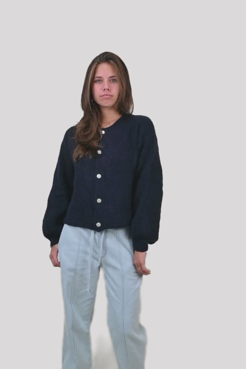 Load video: &lt;tc&gt;Brooklyn cardigan - navy&lt;/tc&gt;