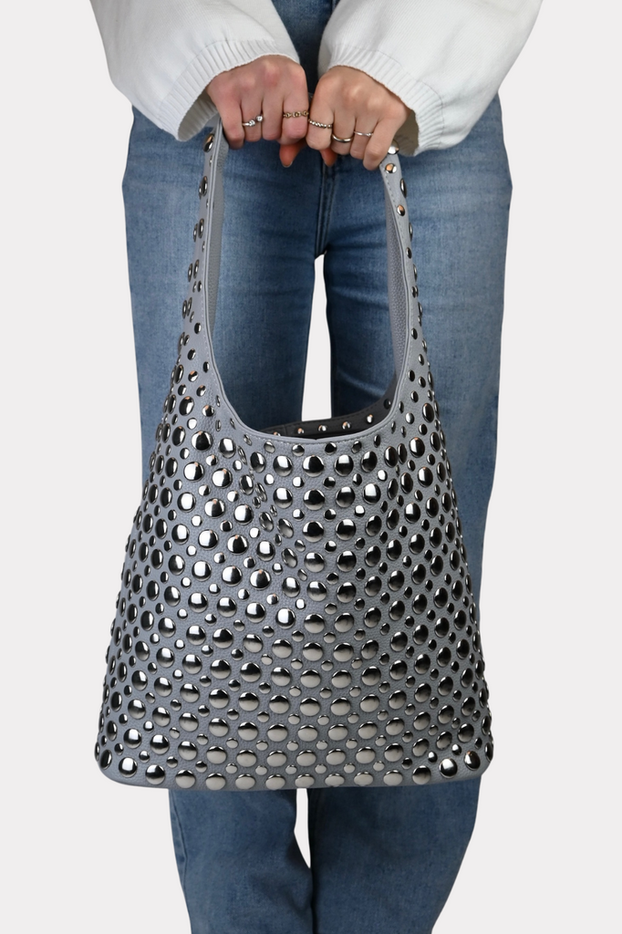 studded-bag-grijs-fashiontiger-2